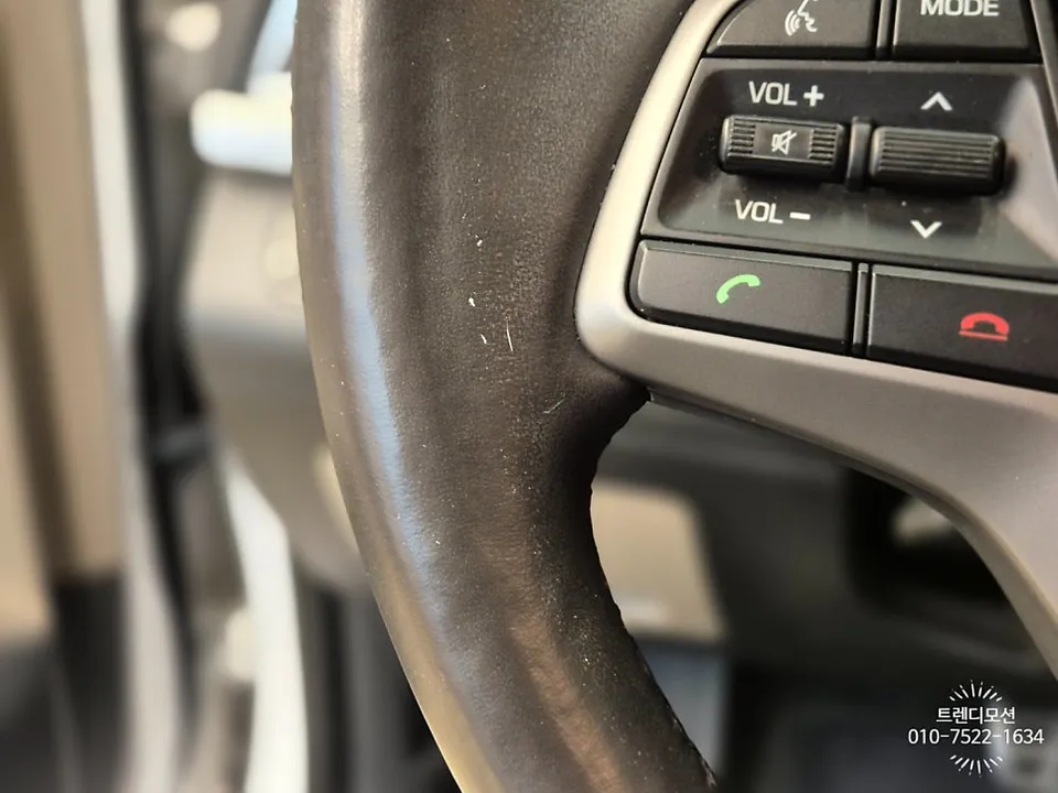 Hyundai Elantra AD interior customization - Hyundai Elantra AD Interior Customization Review photo 3