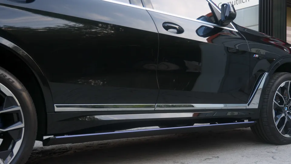 BMW X7 G07 body kit - BMW X7 G07 Body Kit & Aero Parts Review — Enhanced Style photo 3
