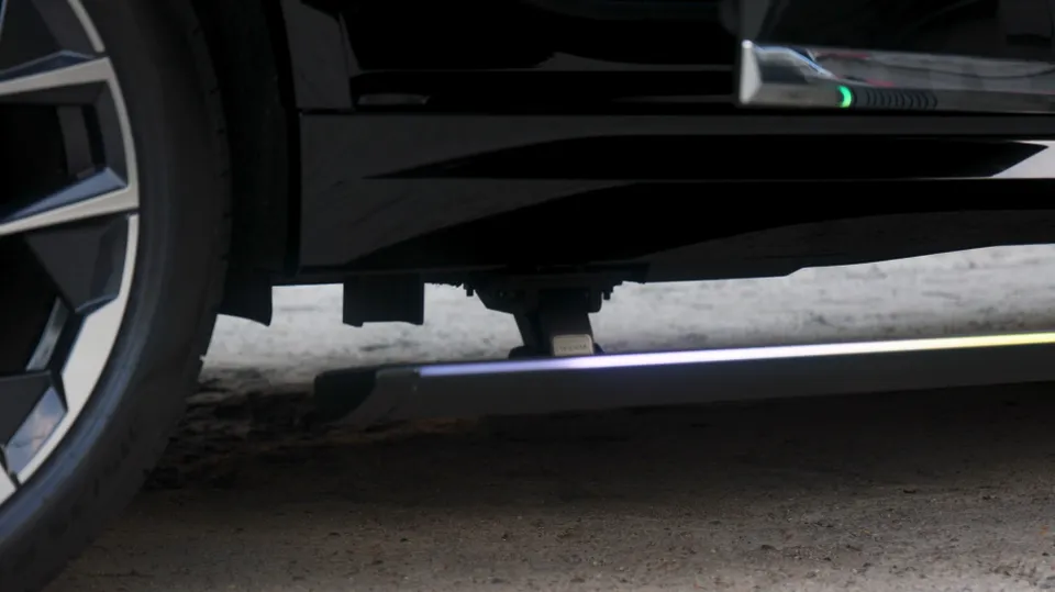 BMW X7 G07 body kit - BMW X7 G07 Body Kit & Aero Parts Review — Enhanced Style photo 5