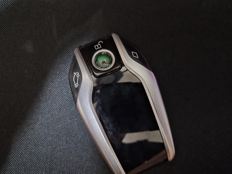 BMW 5 Series G30 oem options installation result