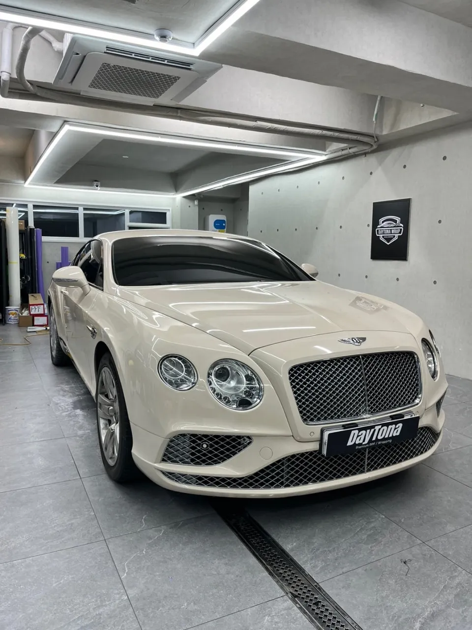 Bentley Continental GT vinyl wrap - Bentley Continental GT Partial Wrap Insurance Claim Success photo 4