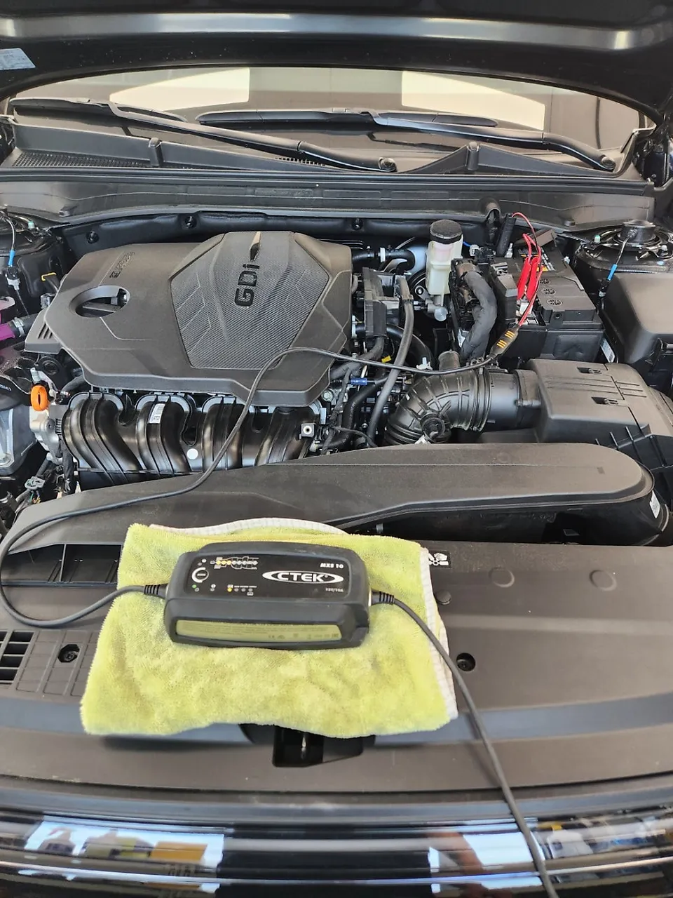 Hyundai Grandeur GN7のカーフィルム施工事例 施工写真 5