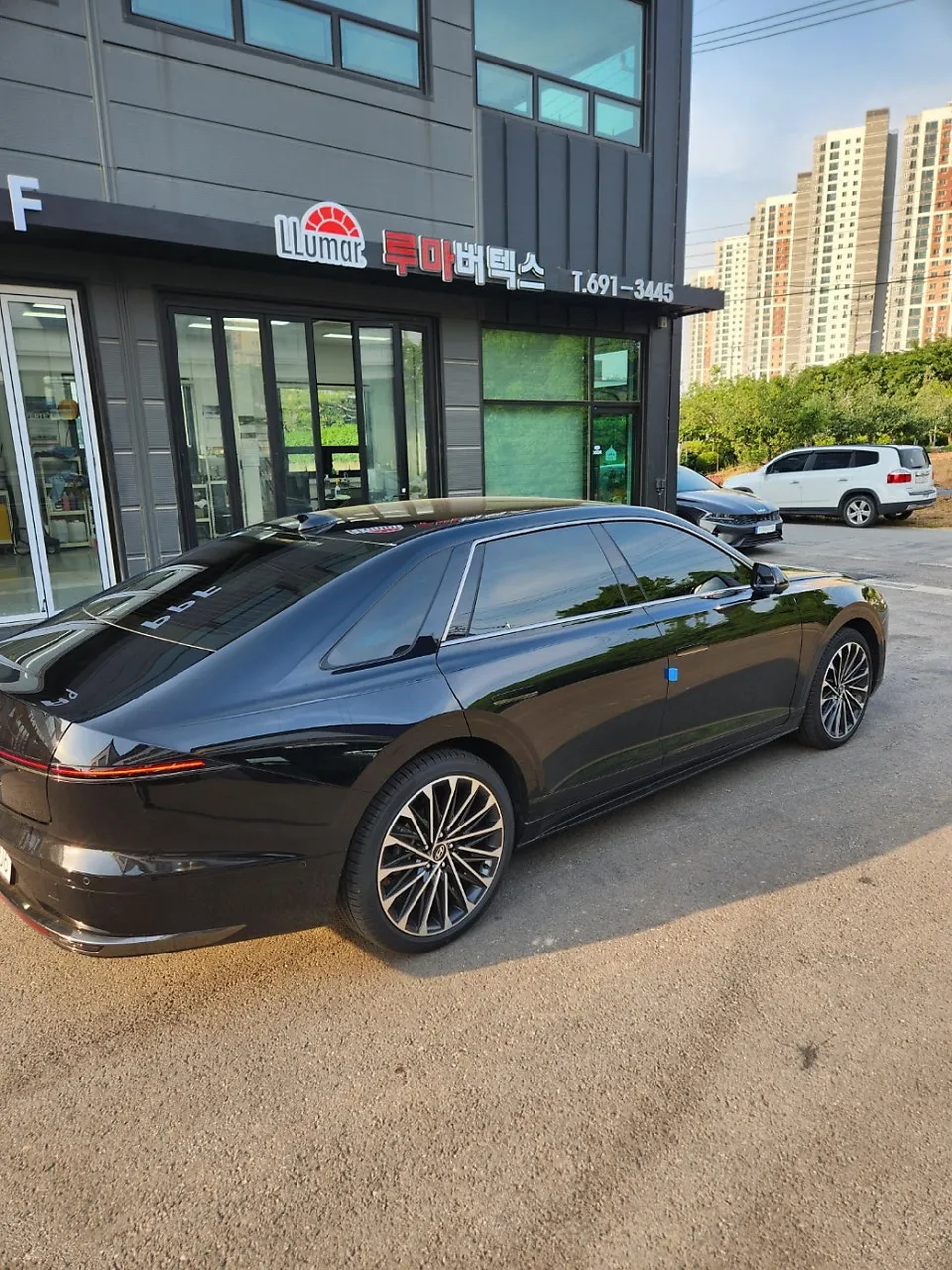 Hyundai Grandeur GN7 Window Tinting Review - Non-Reflective Film After