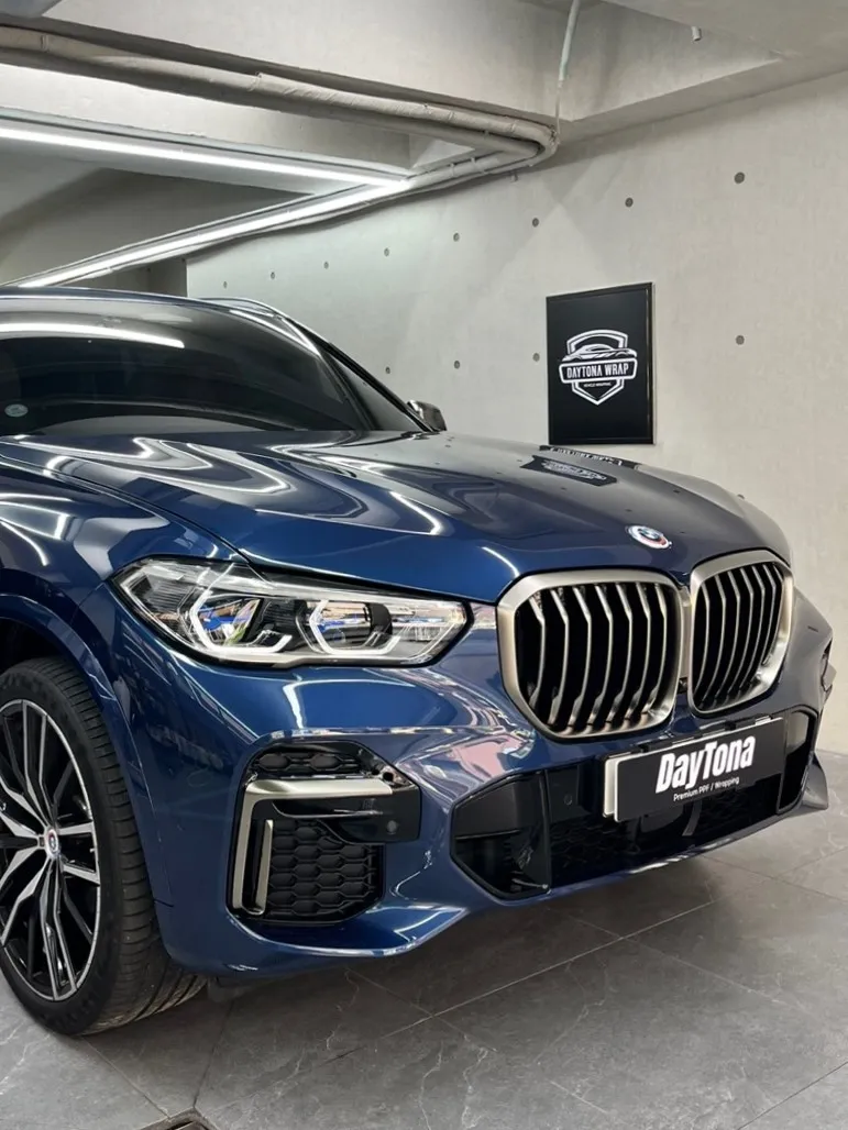BMW X5のPPF施工事例｜費用目安と効果 施工写真 3-2