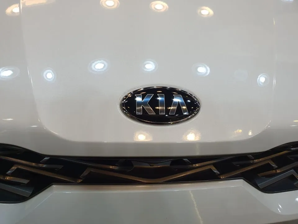 Kia K5 DL3 ambient lighting - Kia K5 DL3 Ambient Lighting Review — Enhanced Interior Ambiance photo 4