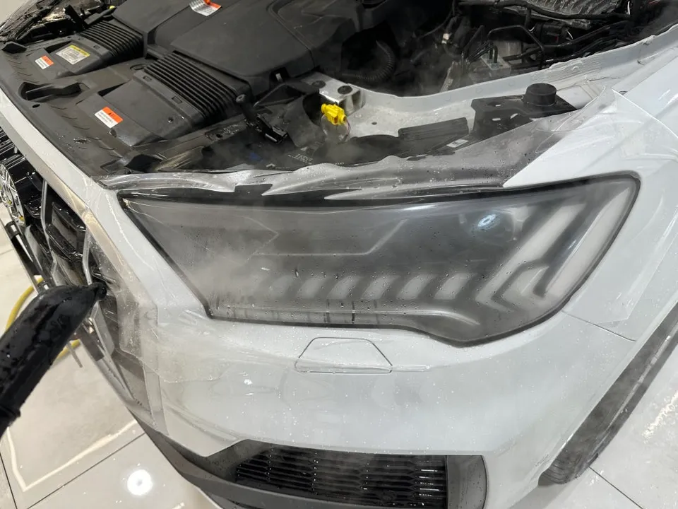 Audi Q7のPPF施工事例｜費用目安と仕上がり 施工写真 4-2