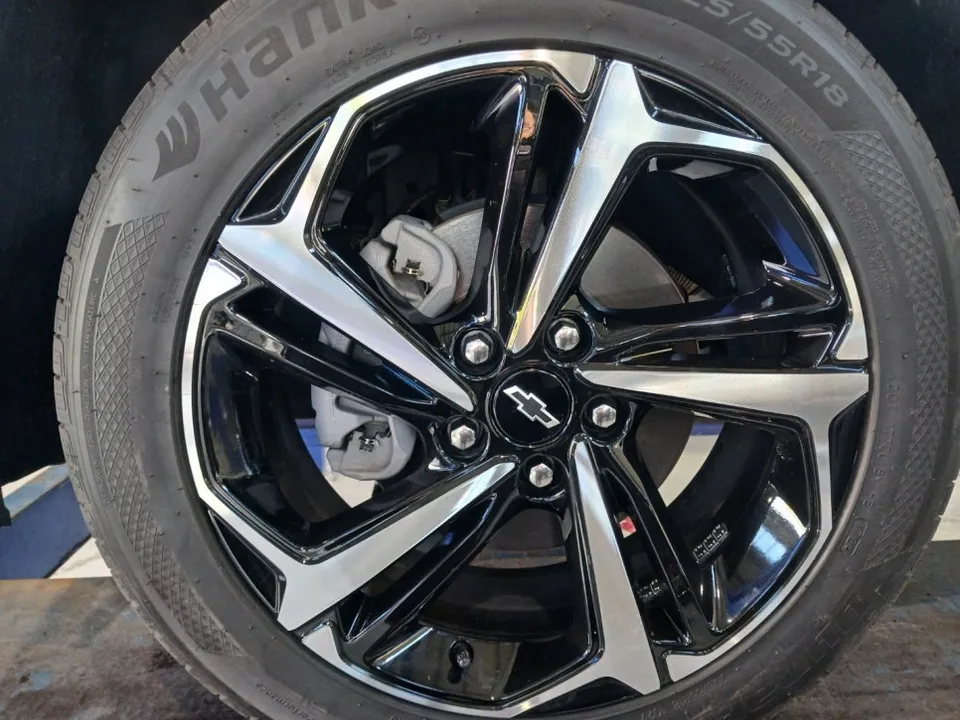 Chevrolet Trailblazerのホイールリペア・塗装事例 施工写真 2-2