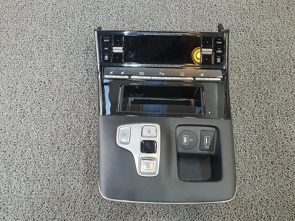 Hyundai Grandeur IG interior customization - Hyundai Grandeur IG Interior Customization Review — Cost photo 4