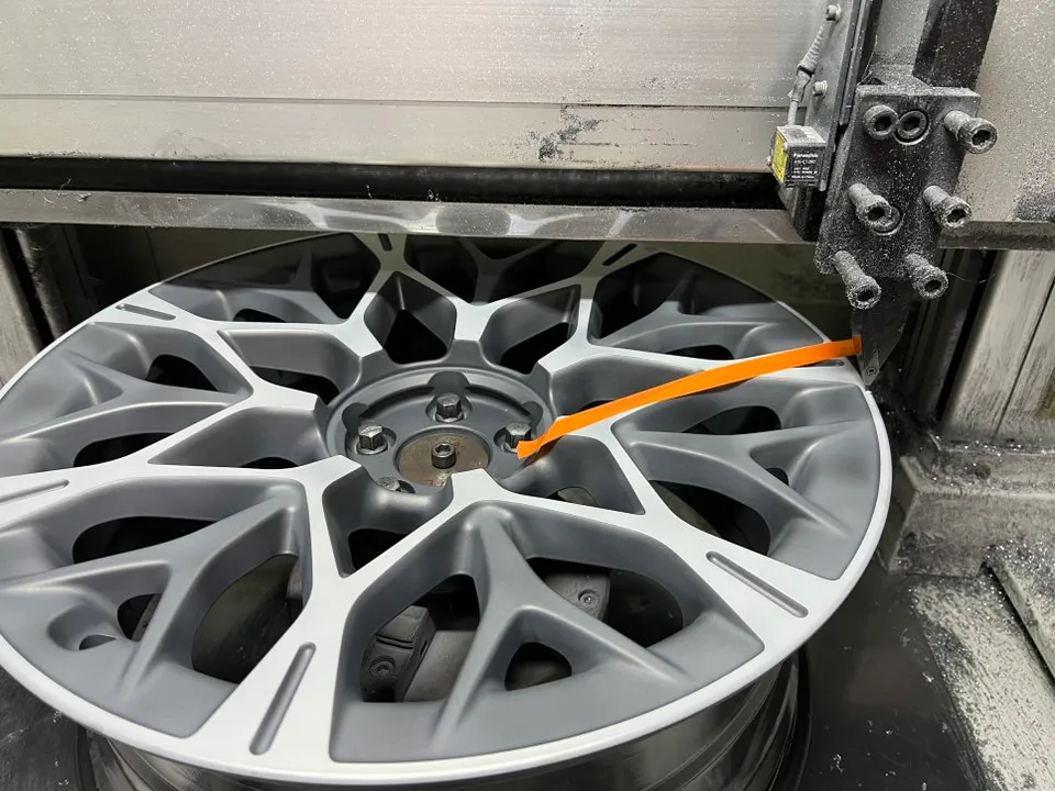 Genesis G90 Wheel Repair & Painting Review photo 14