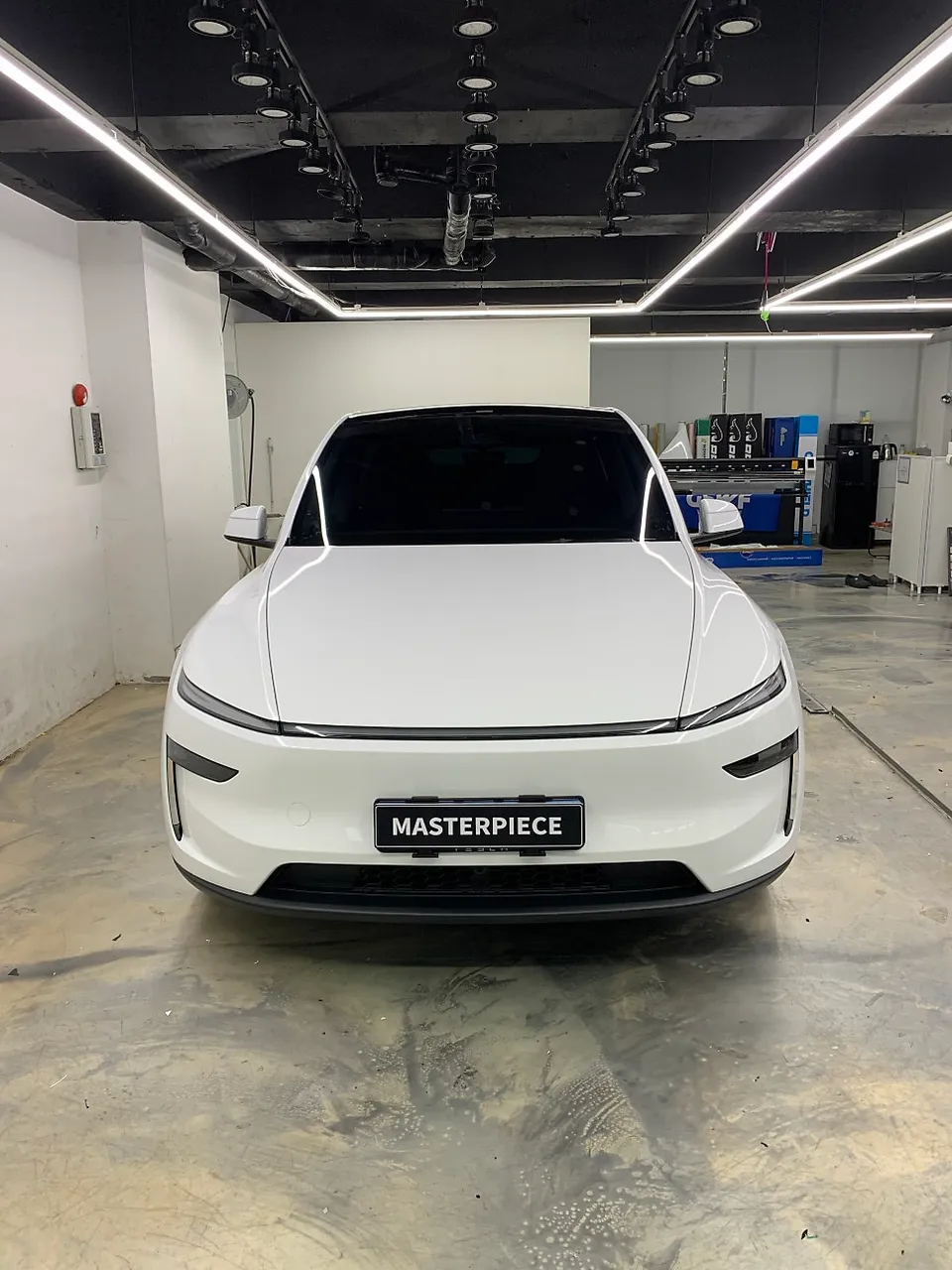 Tesla Model Y PPF施工事例|費用目安・仕上がり 施工写真 3-1