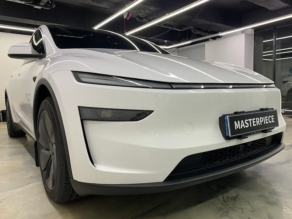 Tesla Model Y PPF施工事例|費用目安・仕上がり 施工写真 2-2