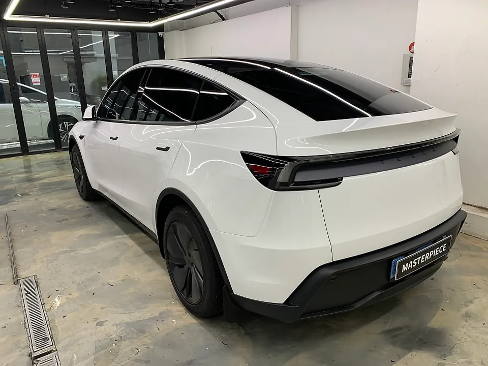 Tesla Model Y PPF施工事例|費用目安・仕上がり 施工写真 3-3