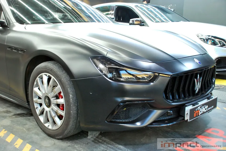 Maserati Ghibliのカーラッピング事例|費用目安・仕上がり 施工写真 1-3