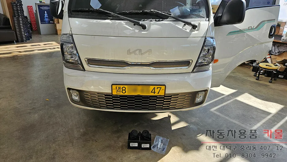 Kia Bongo 3 ambient lighting installation result