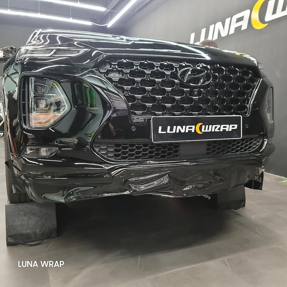 Hyundai Santa Fe TMのカーラッピング事例|クローム除去 施工写真 3-1
