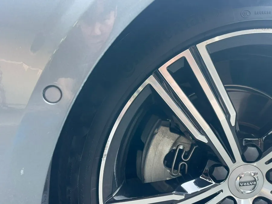 Volvo S60 wheel repair - Volvo S60 Diamond Cut Wheel Repair Review — Restored Perfection photo 6