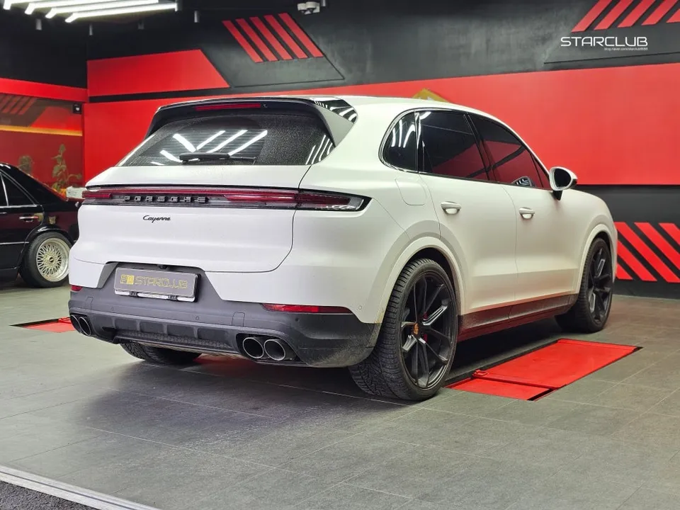 Porsche Cayenne body kit - Porsche Cayenne Body Kit Installation Review photo 3
