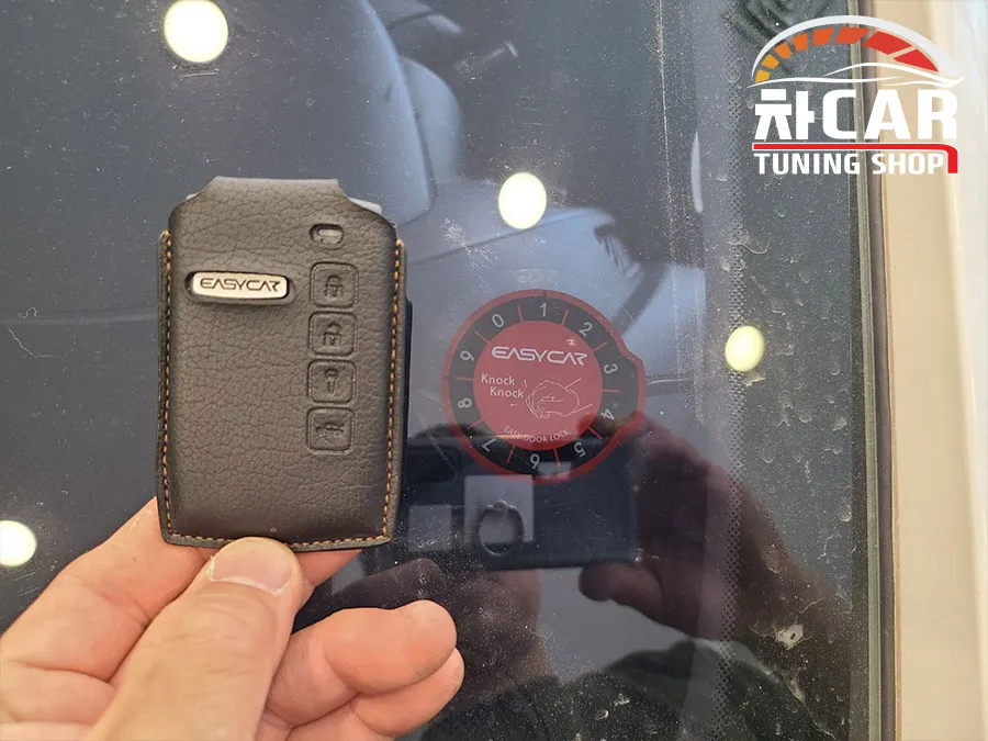 Kia K3のドライブレコーダー取付事例 施工写真 4