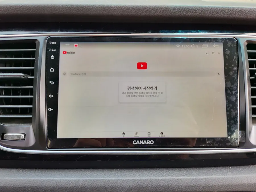 Kia Carnival KA4のAndroid Auto・CarPlay取付事例 施工写真 3-2