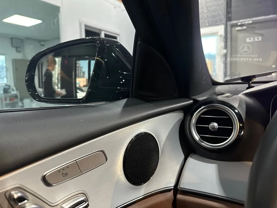 Mercedes-Benz E-Class W213のカーオーディオ施工事例 施工写真 3