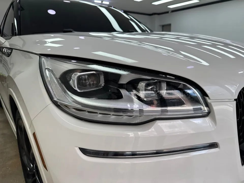 Lincoln Aviator PPF施工事例|スモークフィルムでドレスアップ 施工写真 2-1