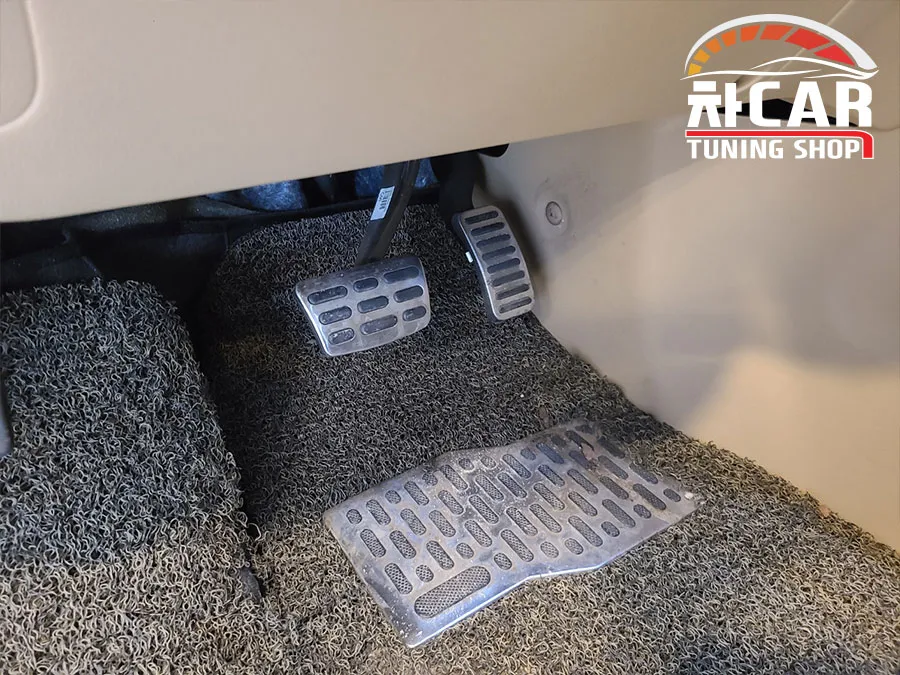 Kia Carnival KA4 body kit - Kia Carnival KA4 Body Kit Review — Enhanced Convenience & Style photo 3