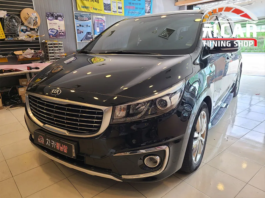 Kia Carnival KA4 body kit - Kia Carnival KA4 Body Kit Review — Enhanced Convenience & Style photo 5