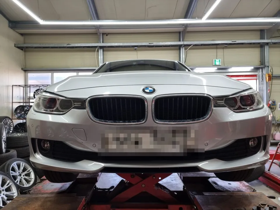 BMW 3 Series wheel repair - BMW 3 Series Wheel Repair & Painting Review photo 3