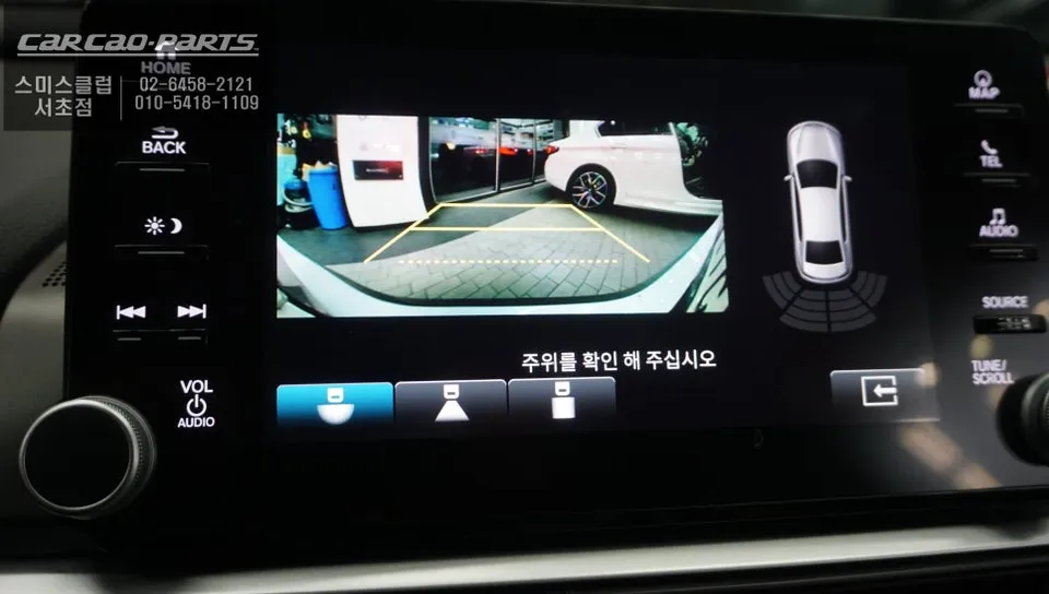 Honda Accord 10のAndroid Auto・CarPlay取付事例 施工写真 3-2