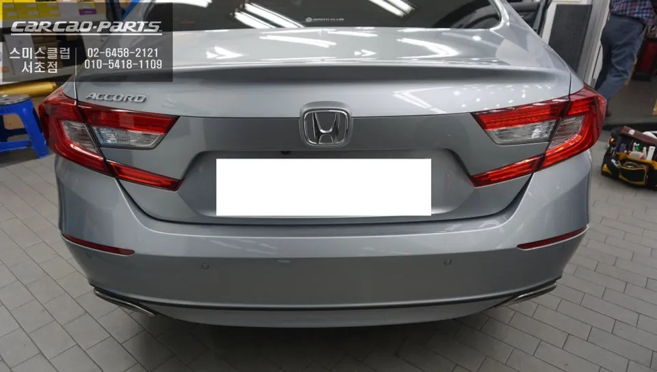 Honda Accord 10のAndroid Auto・CarPlay取付事例 施工写真 1-3