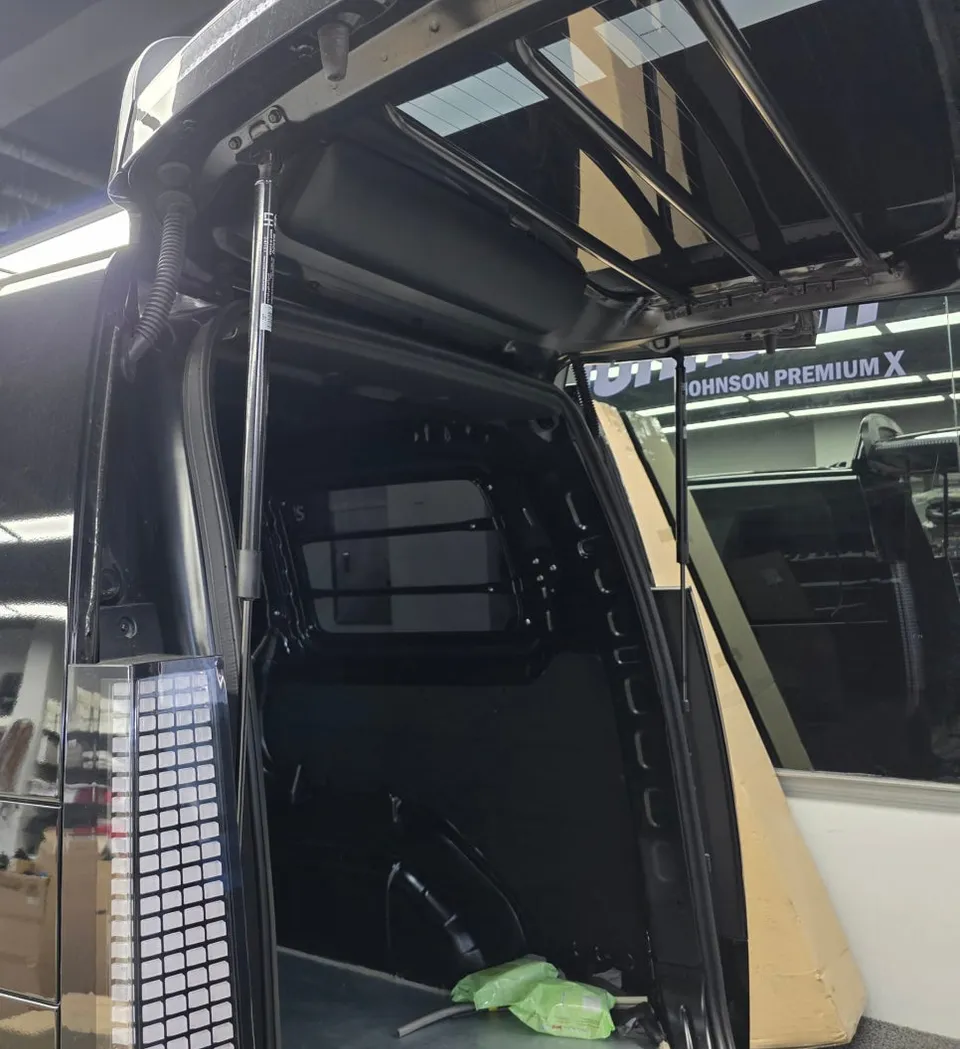 Hyundai Staria Power Liftgate Upgrade Review photo 2