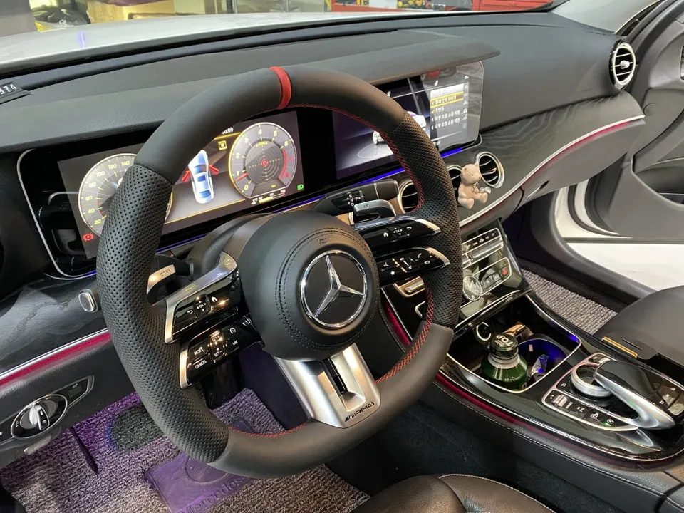 Mercedes-Benz E-Class W213 ambient lighting - Mercedes-Benz E-Class W213 Ambient Lighting Review — Enhanced Int photo 5