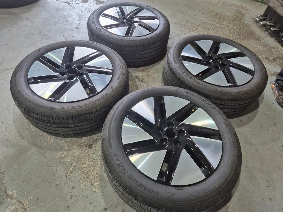 Hyundai IONIQ 6 wheel repair - Hyundai IONIQ 6 Wheel Repair Review — Powder Coating Excellence photo 3