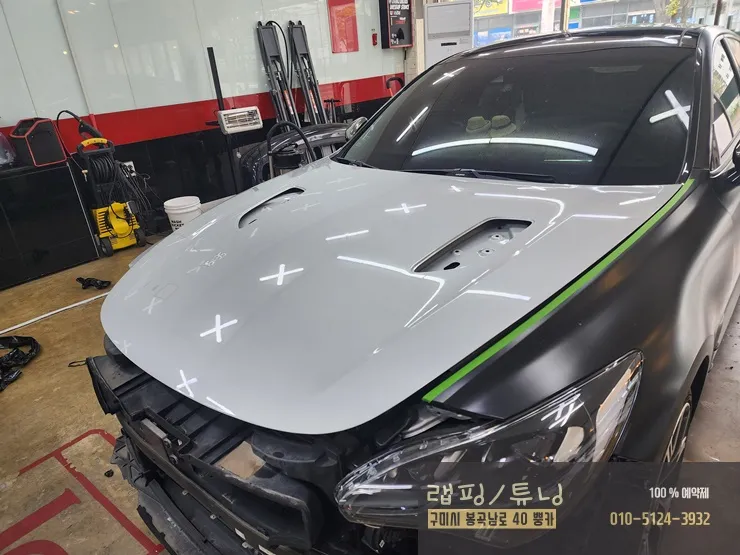 Kia Stingerのカーラッピング事例｜費用目安・仕上がり 施工写真 2-3