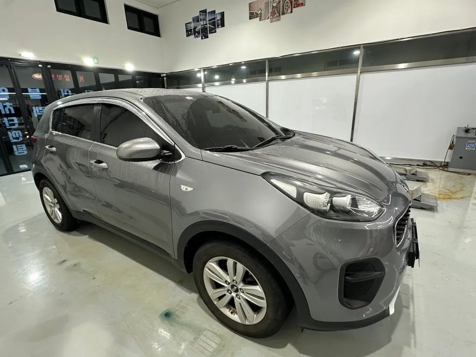 Kia Sportageのカーフィルム施工事例｜費用目安・仕上がり 施工写真 2-2