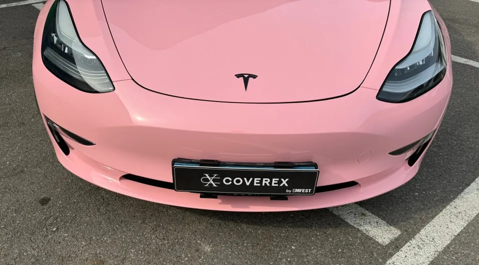 Tesla Model 3 vinyl wrap - Tesla Model 3 Vinyl Wrap Review: Rouge Powder Finish photo 4