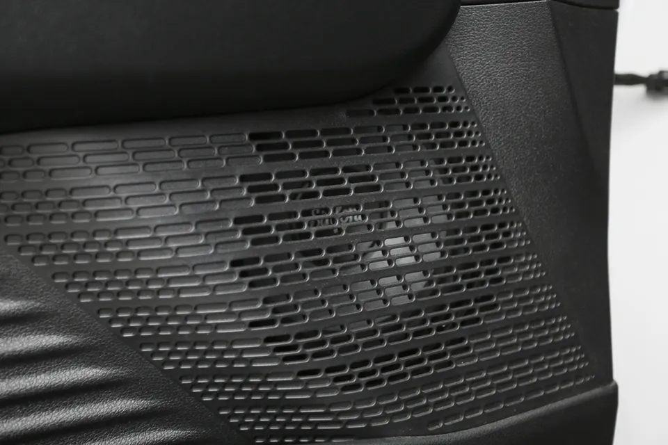 Hyundai ST1 car audio - Hyundai ST1 Car Audio Upgrade: 3-Way Speakers for Perfect Sound photo 4