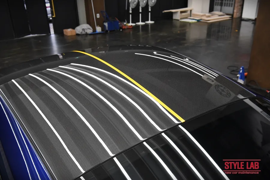 ポルシェ911 GT3のラインデカール施工事例 施工写真 1-2