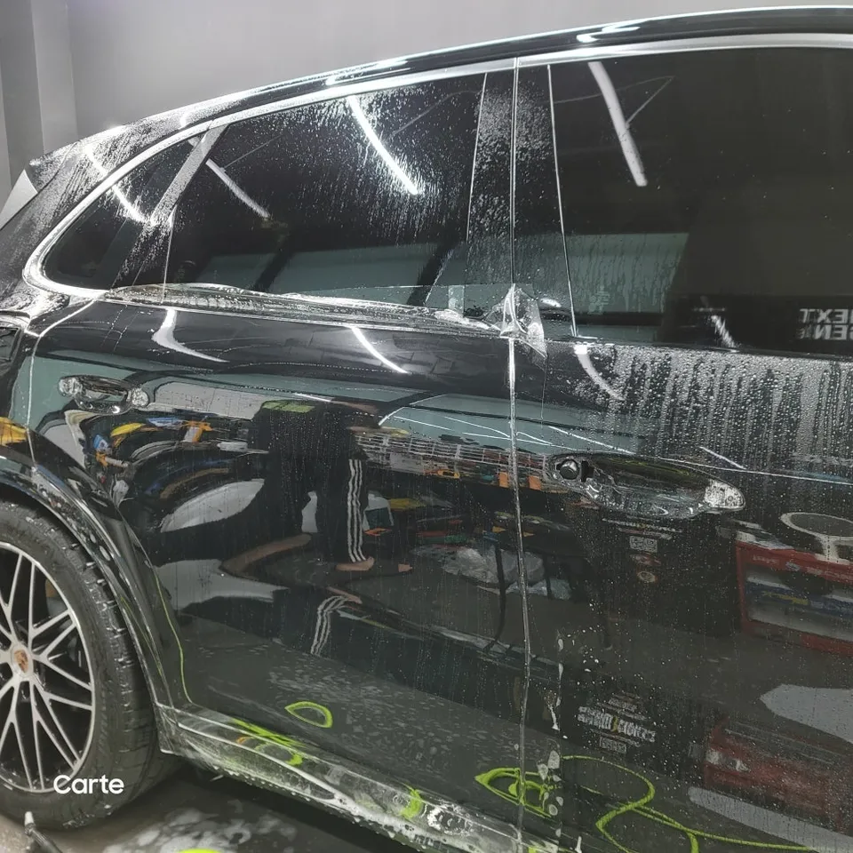 Porsche Cayenne PPF施工事例|費用目安と仕上がり 施工写真 2-3