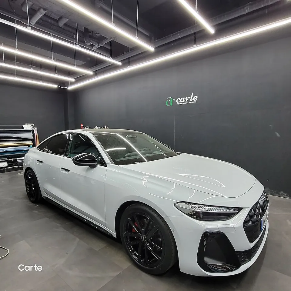 Audi A5 PPF施工事例｜費用目安と仕上がり 施工写真 2-1