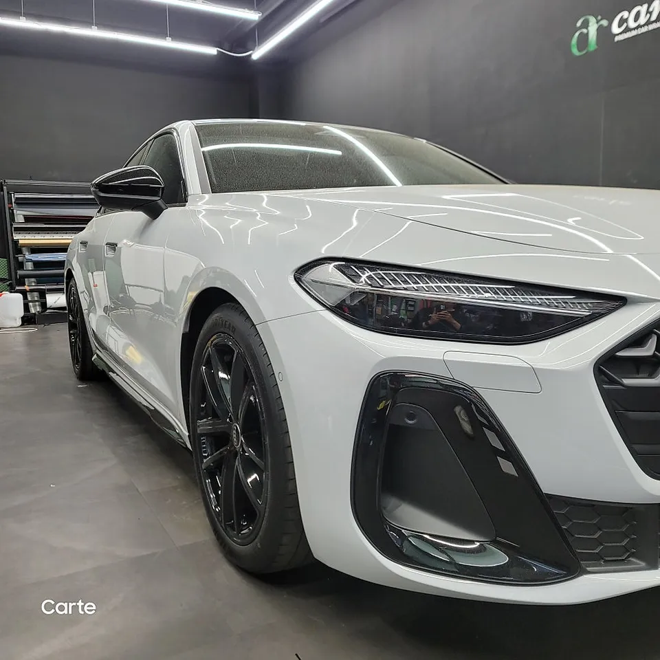 Audi A5 PPF施工事例｜費用目安と仕上がり 施工写真 1-2