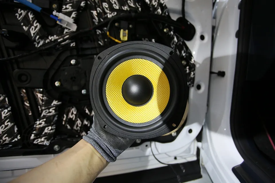 Genesis GV70 car audio - Genesis GV70 Car Audio Upgrade: AVI Premium Speakers photo 5