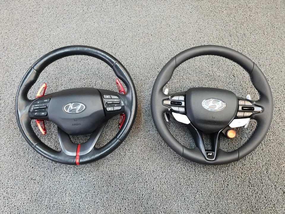 Hyundai Veloster JS steering wheel - Hyundai Veloster JS Steering Wheel Customization Review photo 4