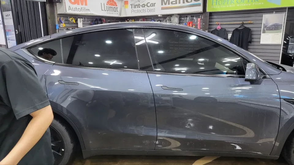 Tesla Model Y PPF施工事例｜費用目安と仕上がり 施工写真 3-2