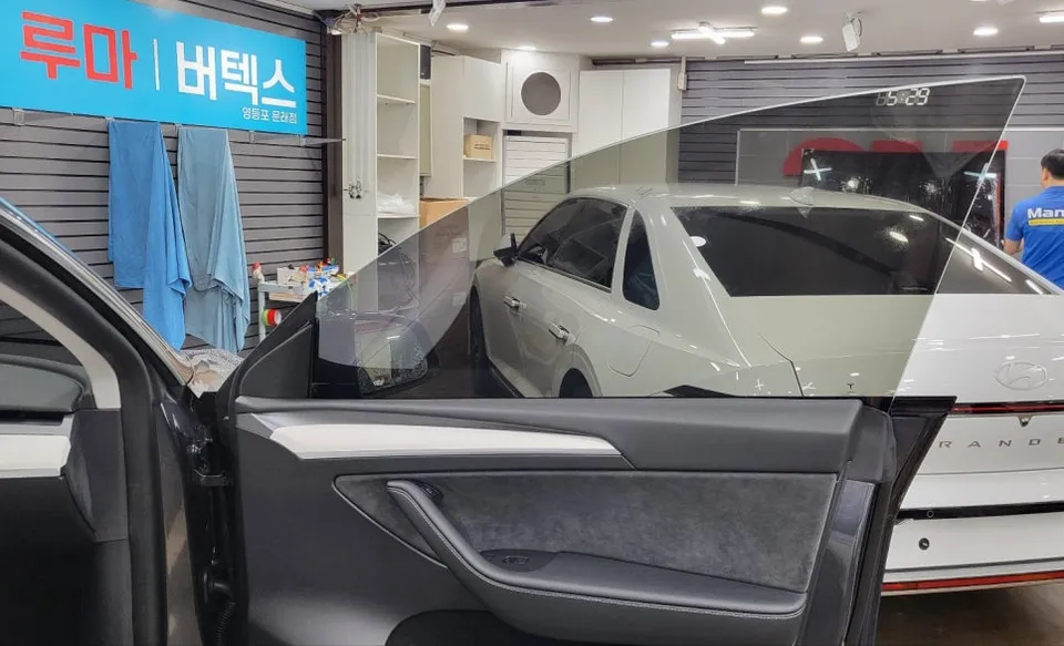 Tesla Model Y PPF施工事例｜費用目安と仕上がり 施工写真 2-3