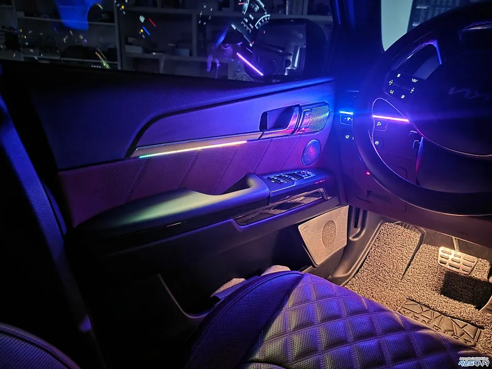 Kia Mohave The Master ambient lighting - Kia Mohave The Master Ambient Lighting Review: Cost & Results photo 3