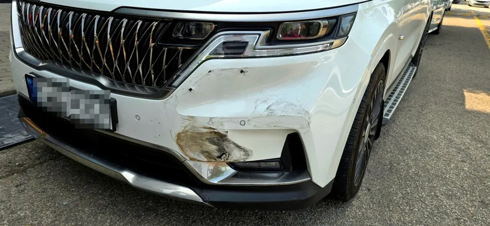 Kia Carnival KA4 body repair installation result