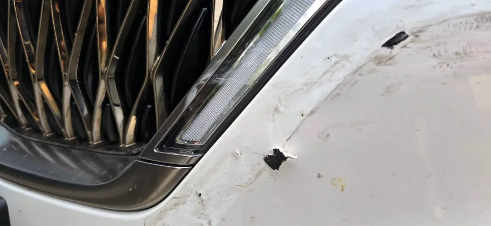 Kia Carnival KA4 body repair - Kia Carnival KA4 Body Repair & Painting Review photo 4