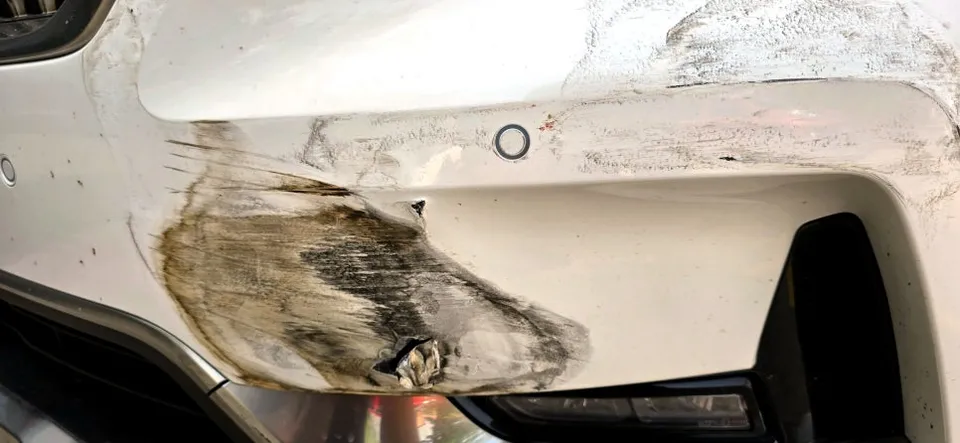 Kia Carnival KA4 body repair - Kia Carnival KA4 Body Repair & Painting Review photo 5