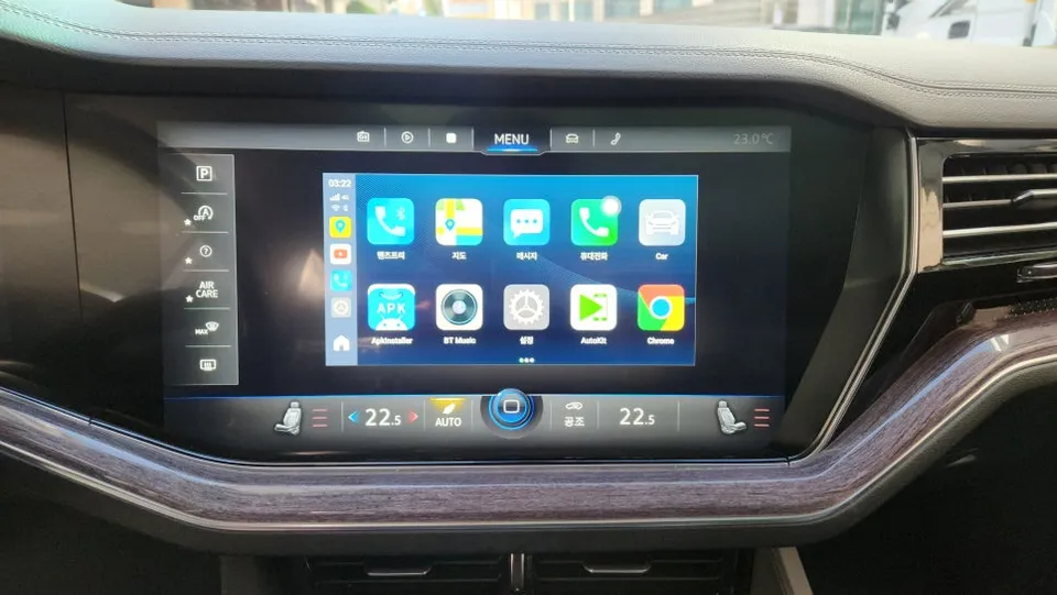 Volkswagen Touareg car audio - Volkswagen Touareg Car Audio Upgrade Review photo 3